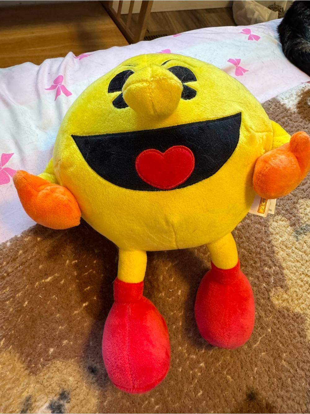 Yellow plush Pac-Man toy!! Sooo cute!!